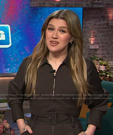 Kelly’s brown belted jumpsuit on The Kelly Clarkson Show