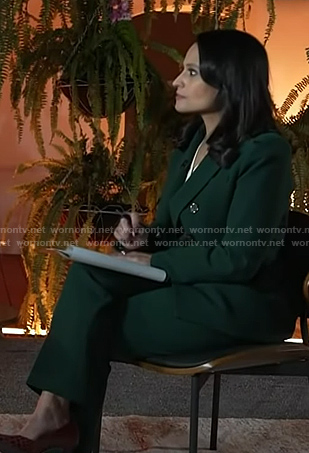 Kristen’s green blazer and pant suit on Today