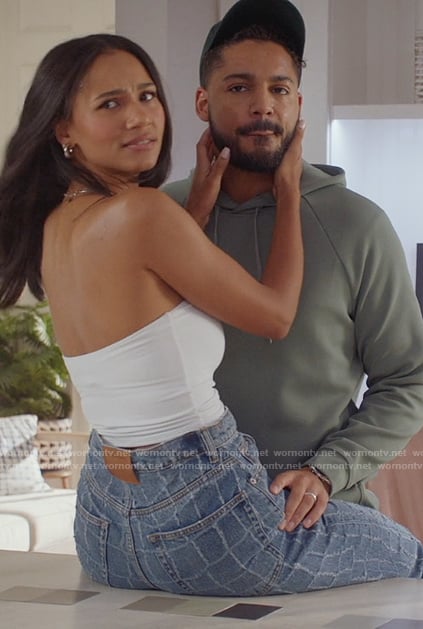 Layla’s check patterned jeans on All American