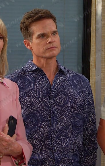 Leo’s blue print shirt on Days of our Lives