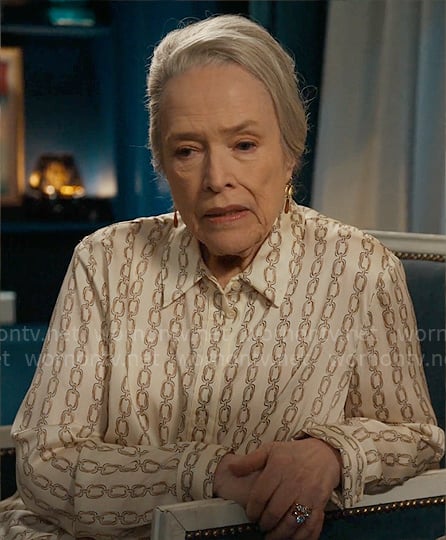 Madeline’s chain print shirt on Matlock