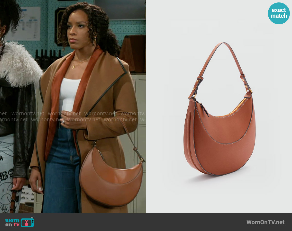 Mango Short Handle Shoulder Bag worn by Naomi Hamilton Hawthorne (Arielle Prepetit) on Beyond the Gates