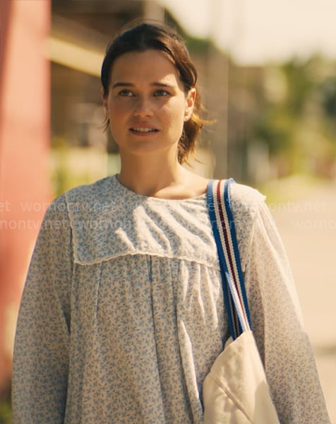 Piper’s blue floral bib dress on The White Lotus