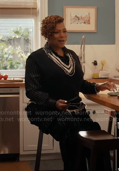Robyn’s chain detail sweater vest on The Equalizer