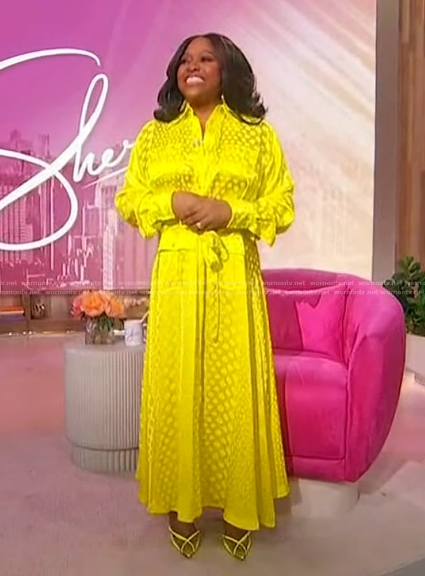 Sherri’s yellow printed shirtdress on Sherri