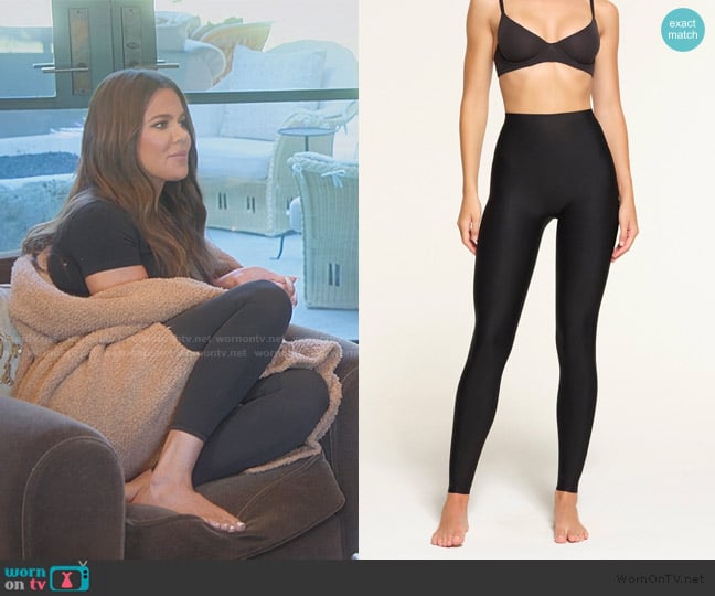 Skims Legging worn by Khloe Kardashian (Khloe Kardashian) on The Kardashians