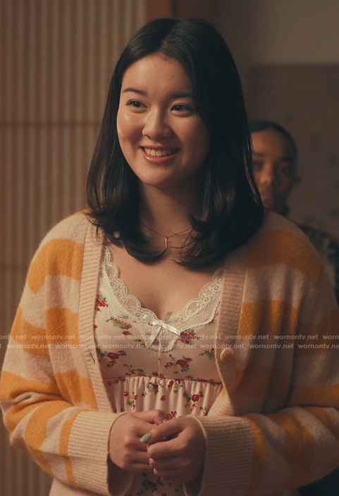 Stella’s floral print lace trim dress on XO Kitty