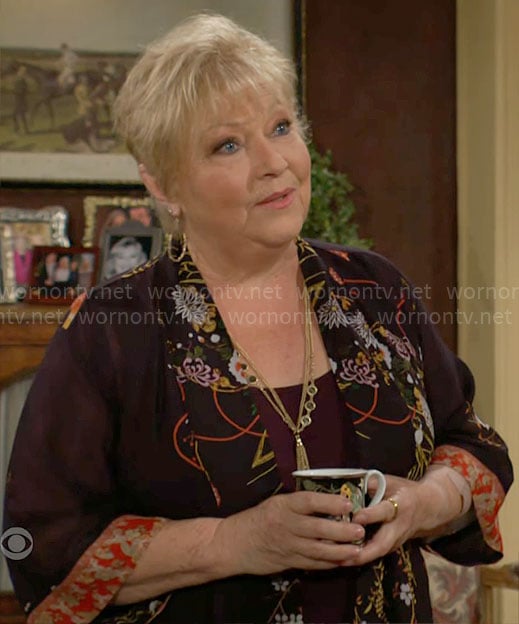 Traci’s black floral kimono jacket on The Young and the Restless