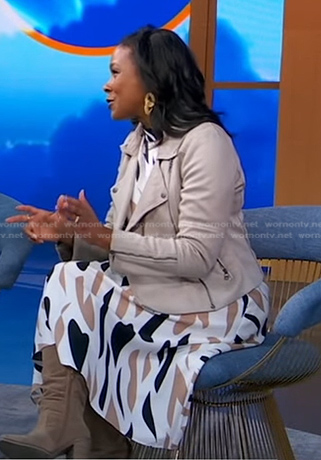 Trillia Newbell’s abstract print dress on Good Morning America
