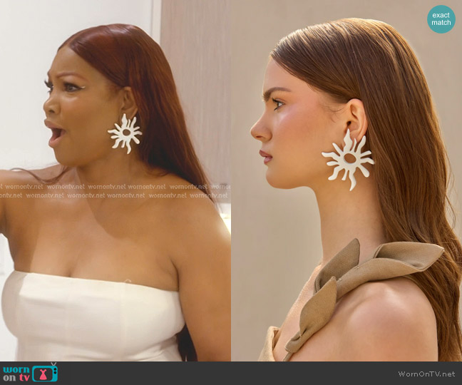 Cult Gaia Soleil Sculptural Sun Drop Earrings in White worn by Garcelle Beauvais on The Real Housewives of Beverly Hills
