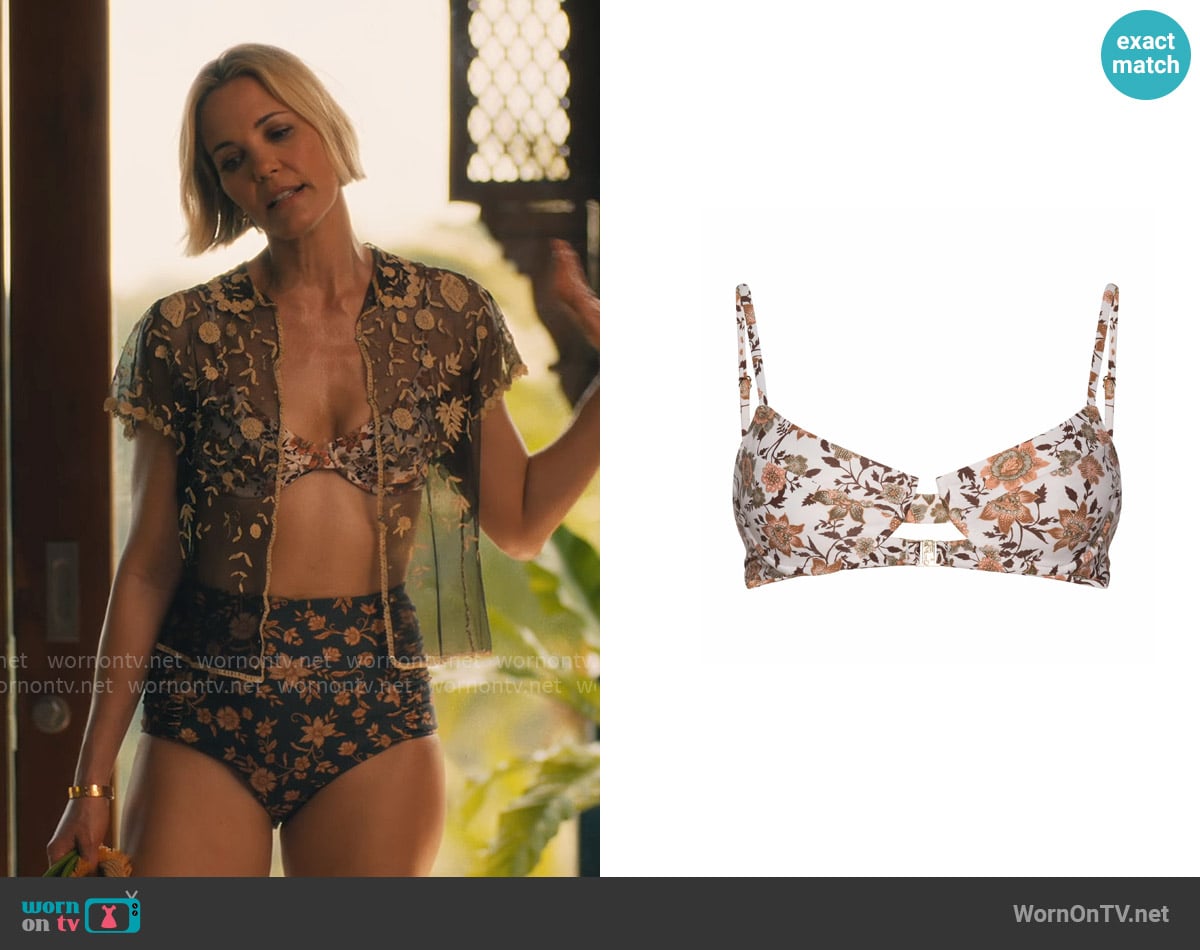 Juillet Lulu Bikini Top in Oona worn by Kate (Leslie Bibb) on The White Lotus