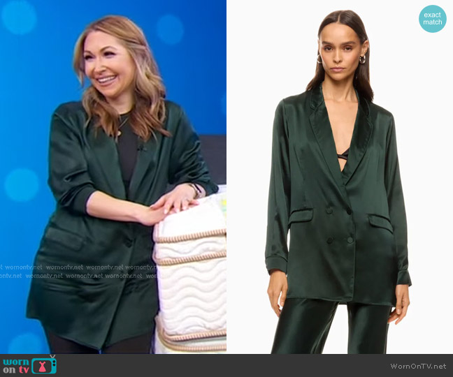 Silk Laundry Relaxed Blazer worn by Lori Bergamotto on Good Morning America
