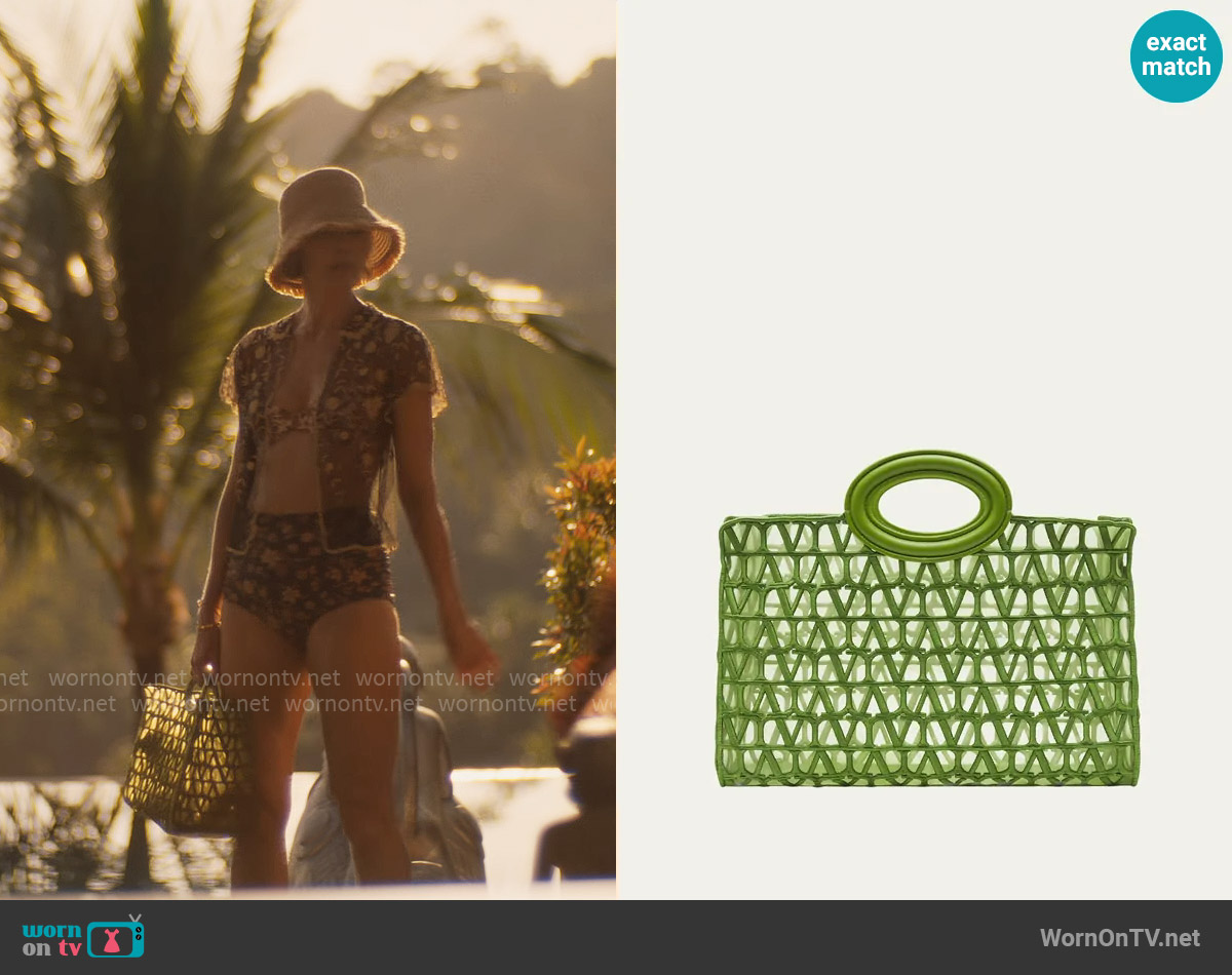 Valentino Garavani Le Troisieme Iconographe Mesh Tote Bag worn by Kate (Leslie Bibb) on The White Lotus