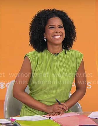 Adriana Diaz’s long green dress on CBS Mornings