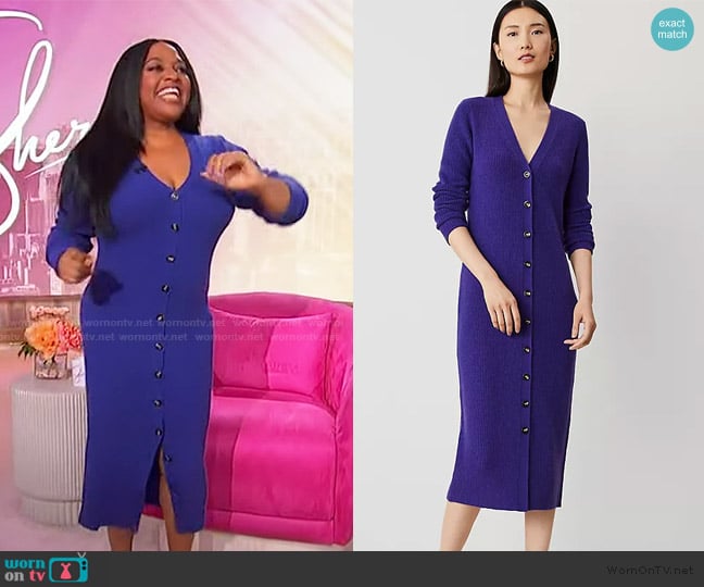 Ann Taylor Cashmere Ribbed Cardigan Dress worn by Sherri Shepherd on Sherri