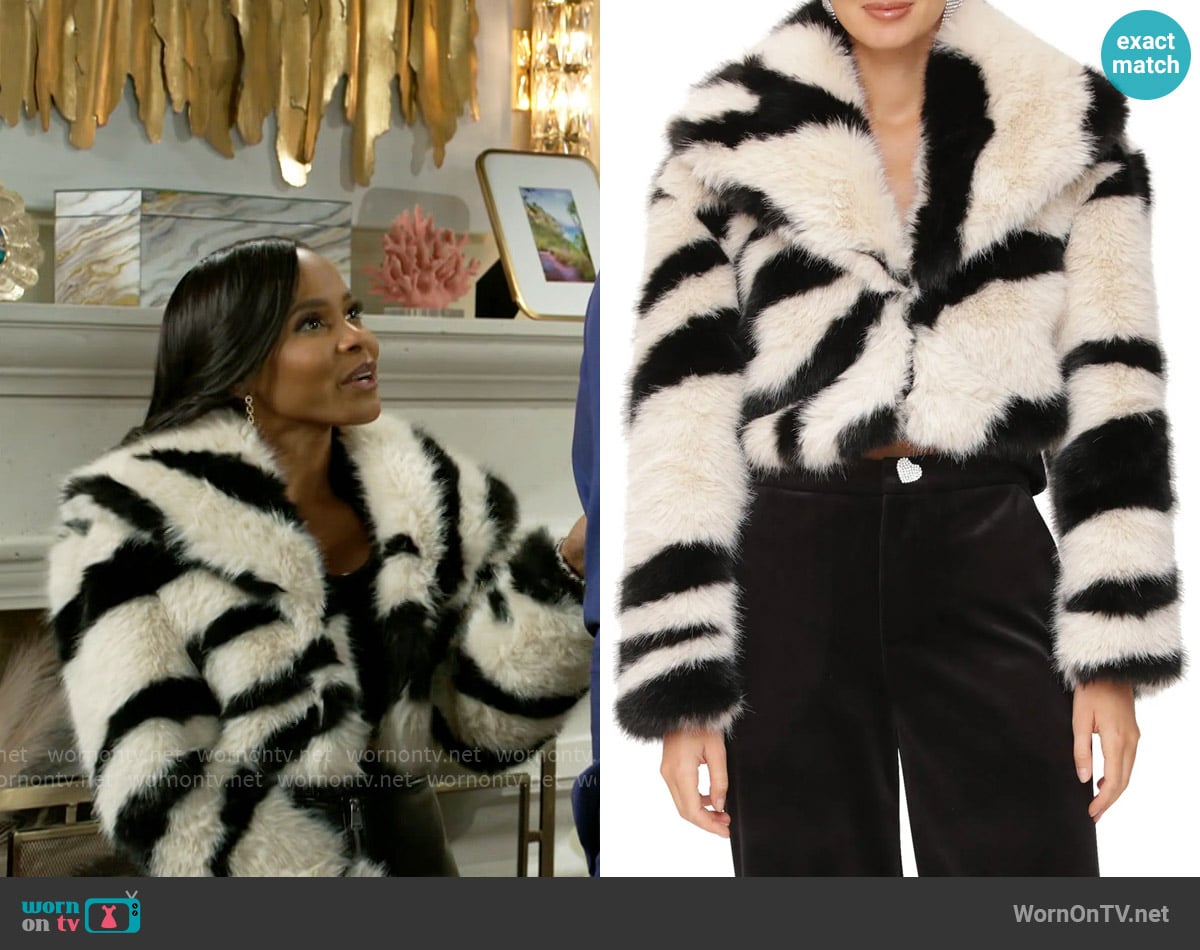 Avec Les Filles Faux-Fur Zebra Cropped Coat worn by Hayley Lawson (Marquita Goings) on Beyond the Gates