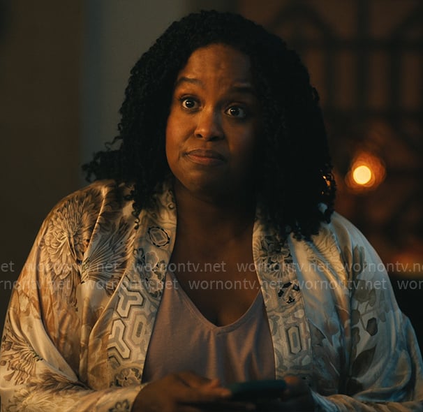 Belinda’s printed silk robe on The White Lotus