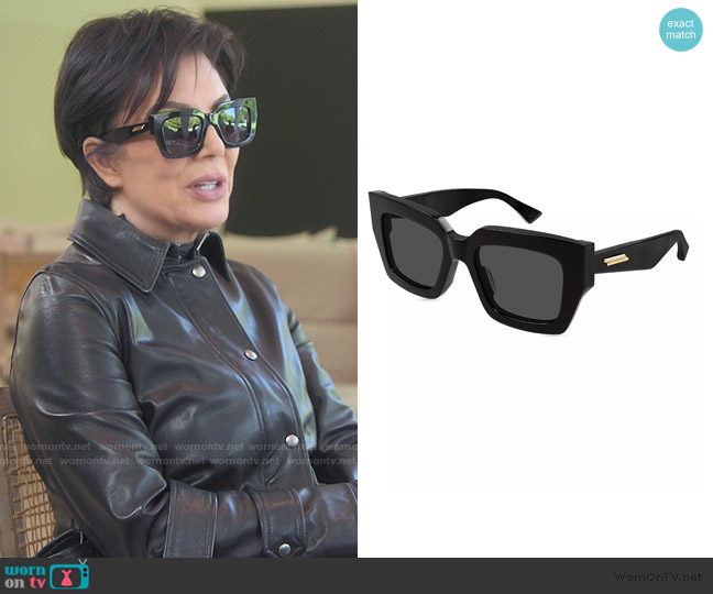 WornOnTV: Kris's black square sunglasses on The Kardashians Kris