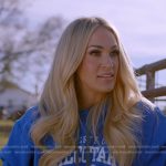 Carrie’s blue print hoodie on American Idol