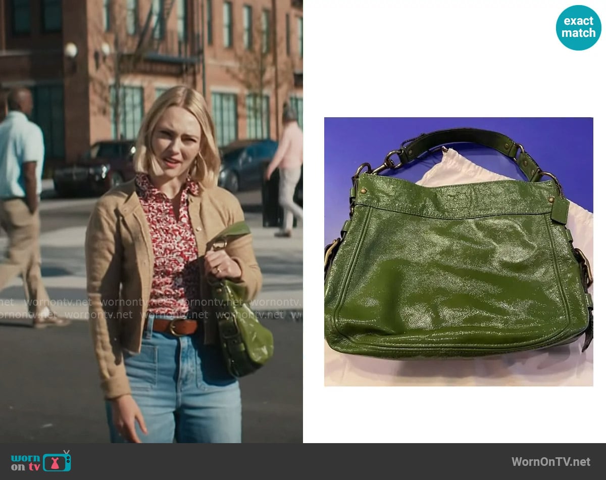Coach Vintage Bag worn by Alice (AnnaSophia Robb) on Grosse Pointe Garden Society