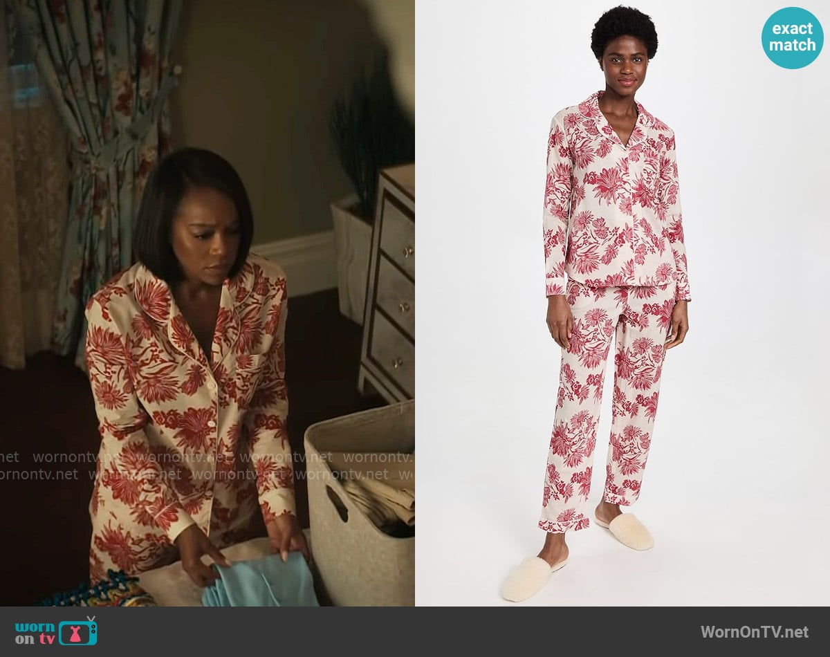 Desmond & Dempsey Long Set Cactus Flower worn by Catherine (Aja Naomi King) on Grosse Pointe Garden Society