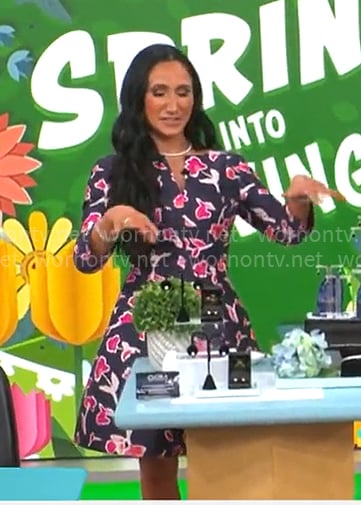 Elizabeth Werner’s blue and pink floral dress on CBS Mornings