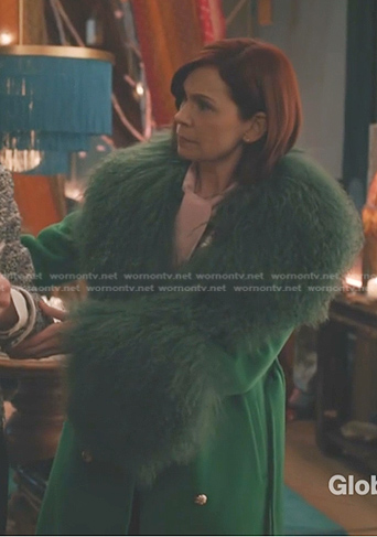 Elsbeth green fur trim coat on Elsbeth