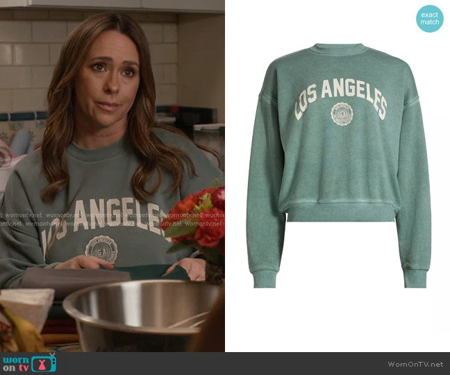 Good American Brushed Fleece Graphic Sweatshirt worn by Maddie Kendall (Jennifer Love Hewitt) on 9-1-1