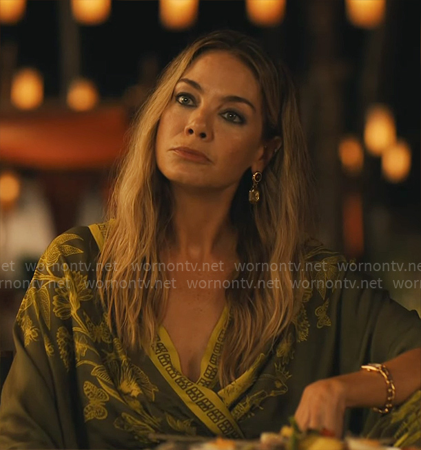 Jaclyn’s green floral kimono coverup on The White Lotus