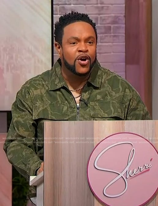 Jawn’s camo print jacket on Sherri