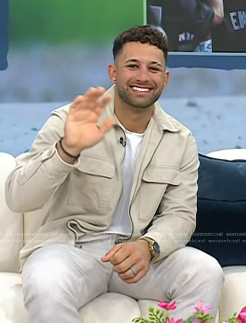 J.C. Escarra’s beige zip front jacket on Today