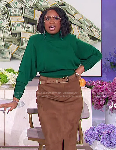 Jennifer’s green sweater and leather skirt on The Jennifer Hudson Show