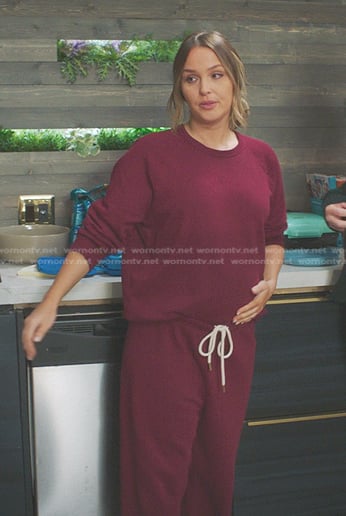 Jo’s red sweatshirt and jogger pants on Greys Anatomy