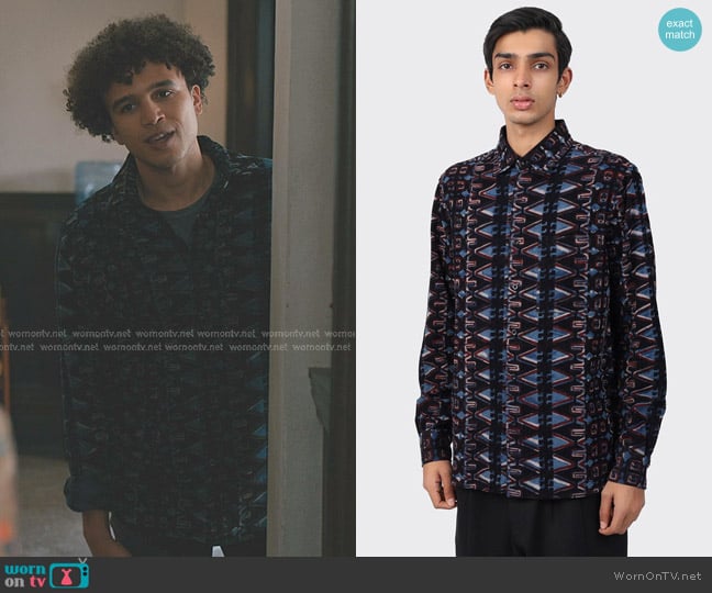 Kardo Ryan Shirt worn by Roy (Hayward Leach) on Elsbeth