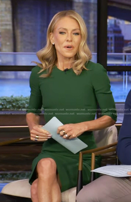 Kelly’s green dress on Live with Kelly and Ryan