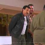Lionel Richie’s grey cargo pants on American Idol