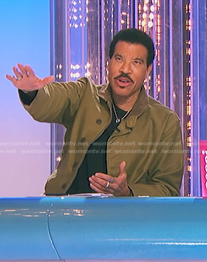 Lionel’s khaki jacket on American Idol
