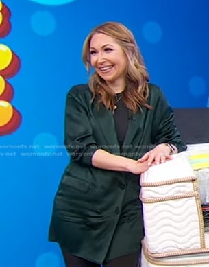 Lori’s green satin blazer on Good Morning America