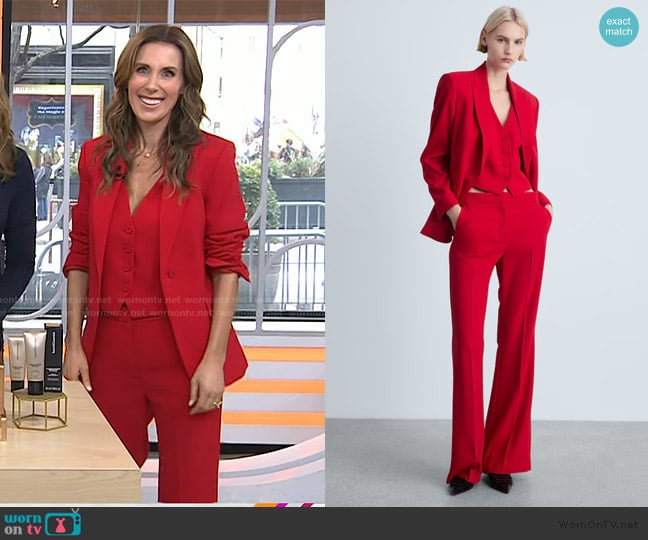Mango Suit Waistcoat with Buttons worn by Sarah Eggenberger on Today