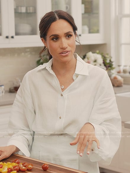 Meghan’s mint puff sleeve linen top and shorts on With Love Meghan