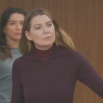 Meredith’s burgundy sweater and patch pocket pants on Greys Anatomy
