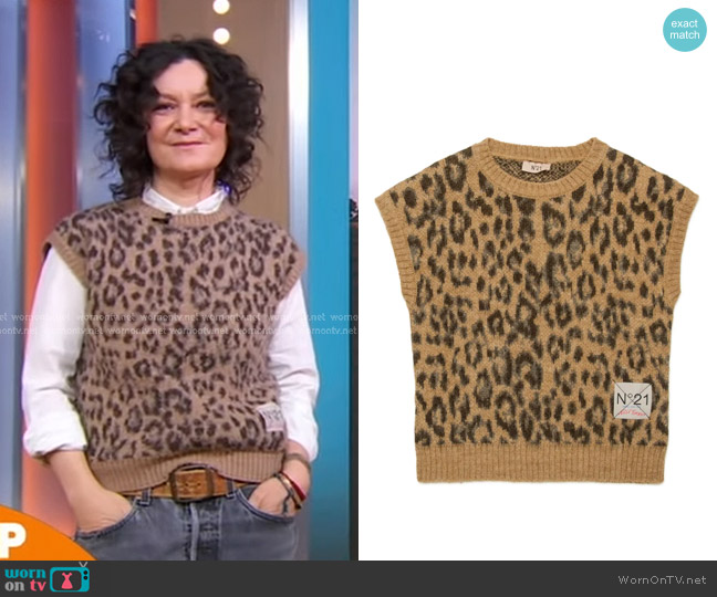 No 21 Leopard Jacquard Vest worn by Sara Gilbert on Good Morning America