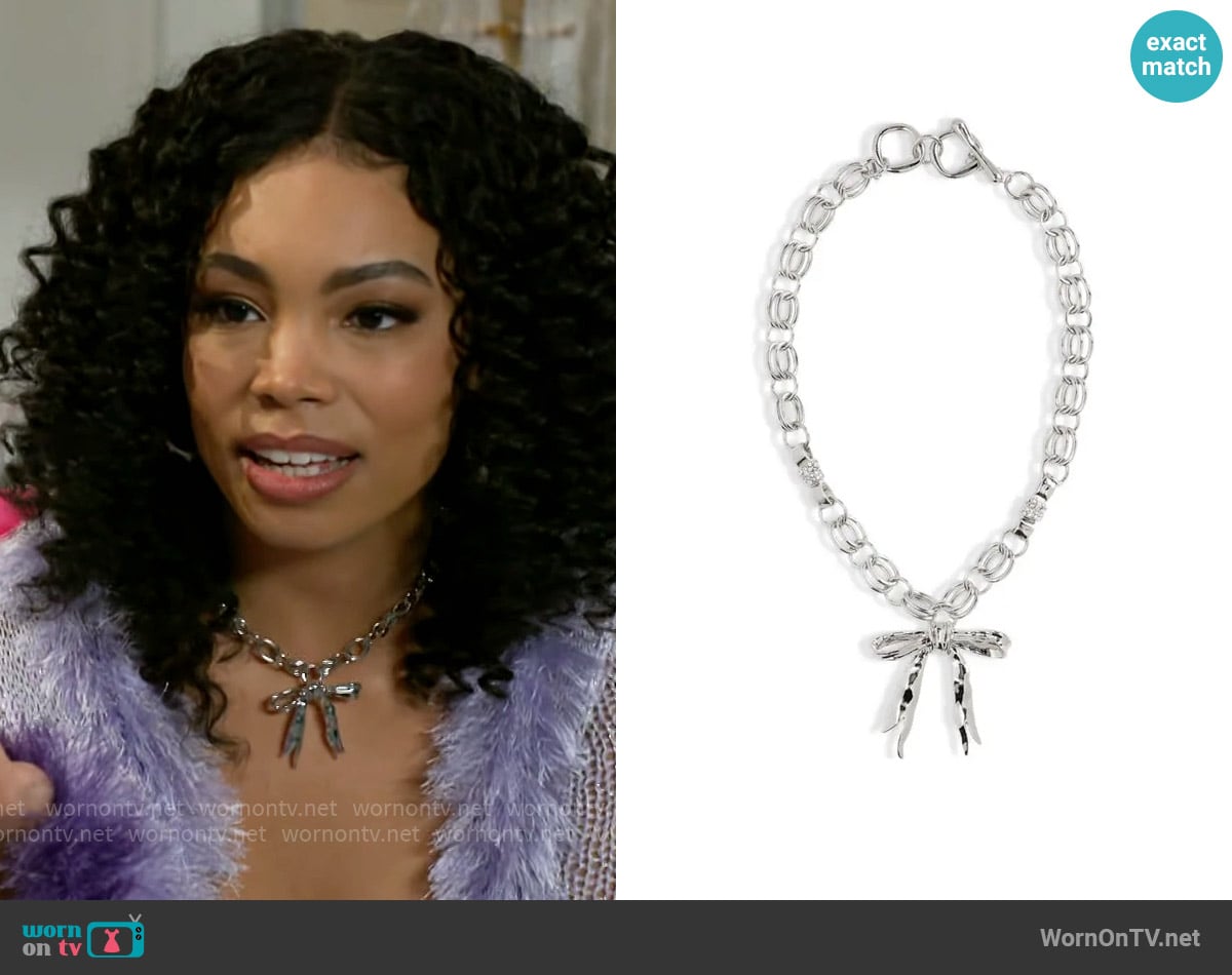 Open Edit Bow Pendant Necklace worn by Chelsea Hamilton (RhonniRose Mantilla) on Beyond the Gates