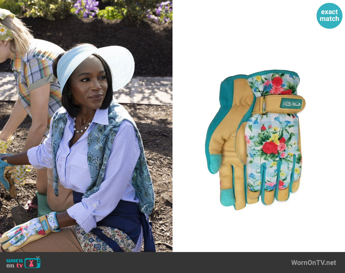 The Pioneer Woman Ladies Garden Glove in Beige with Sweet Rose Pattern worn by Catherine (Aja Naomi King) on Grosse Pointe Garden Society