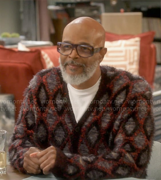 Poppa’s diamond print cardigan on Poppas House