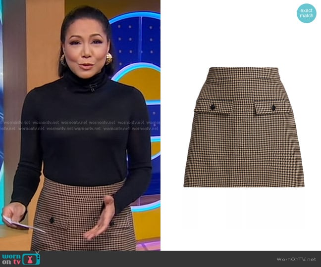 Reiss Wynnie Houndstooth Mini Skirt in Brown worn by Stephanie Ramos on Good Morning America