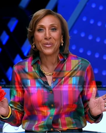 Robin’s multicolor plaid shirt on Good Morning America