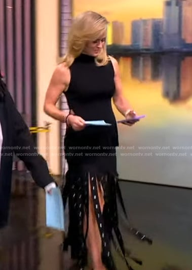 Sara’s black fringe skirt on The View