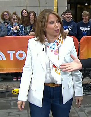 Stephanie Oppenheim’s white blazer on Today