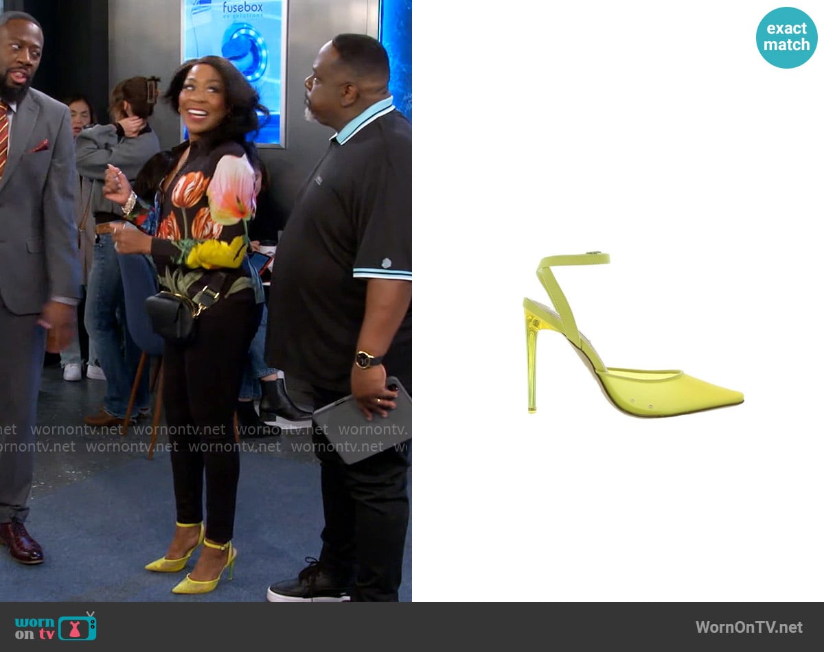 Steve Madden Alessi Pumps worn by Tina Butler (Tichina Arnold) on The Neighborhood